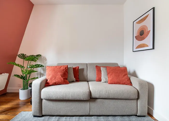 Apartment - Near The Champs-elysees Paris